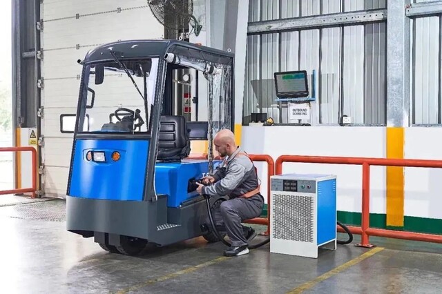 比亞迪叉車(chē)推動(dòng)能源變革，向未來(lái)致“鋰”